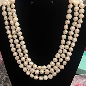 Elegant Pearl Necklace